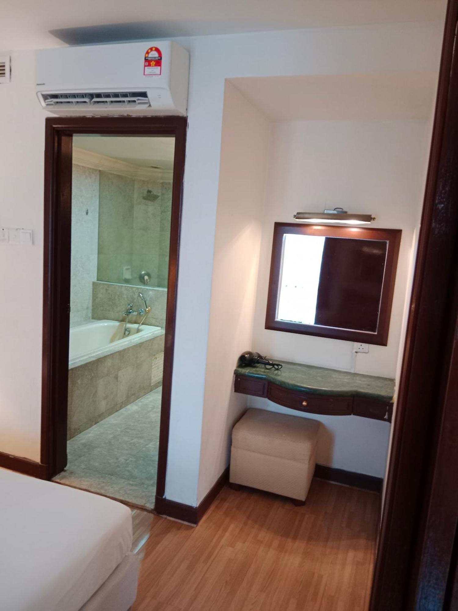 Apartment Al Rima Services At Times Square *
